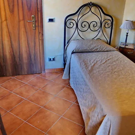 Italia Hotel 3*