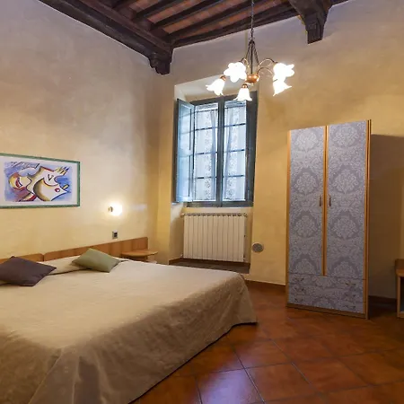 Italia 3*